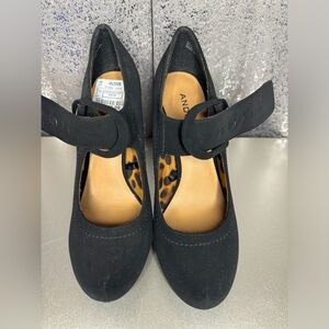 Black Heals - Size 7